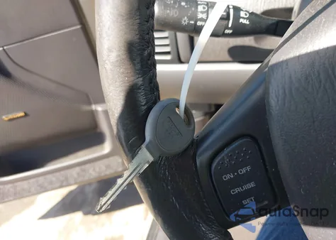 1999 Jeep Grand Cherokee Limited из США, поврежденный, VIN 1J4GW68N8XC696903